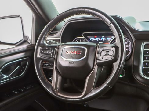 Used 2021 GMC Yukon AT4 w/ Technology Package AWD/4WD image 13
