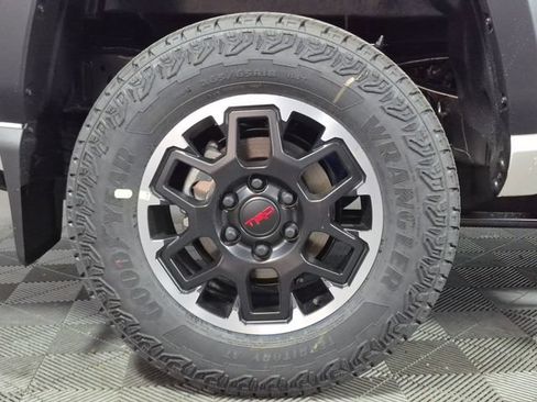 New 2026 Toyota Tacoma TRD Off-Road AWD/4WD image 29