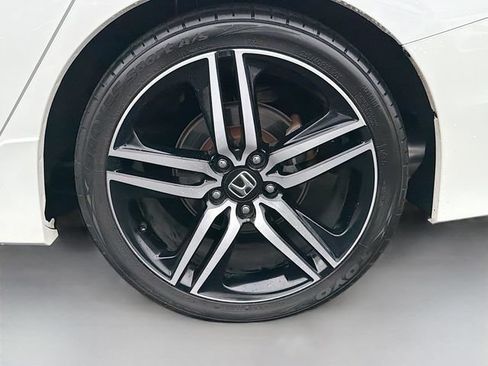 Used 2017 Honda Accord Sport Special Edition image 27