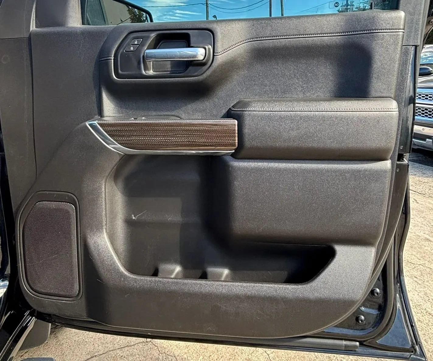 Used 2021 Chevrolet Silverado 1500 RST RWD image 18