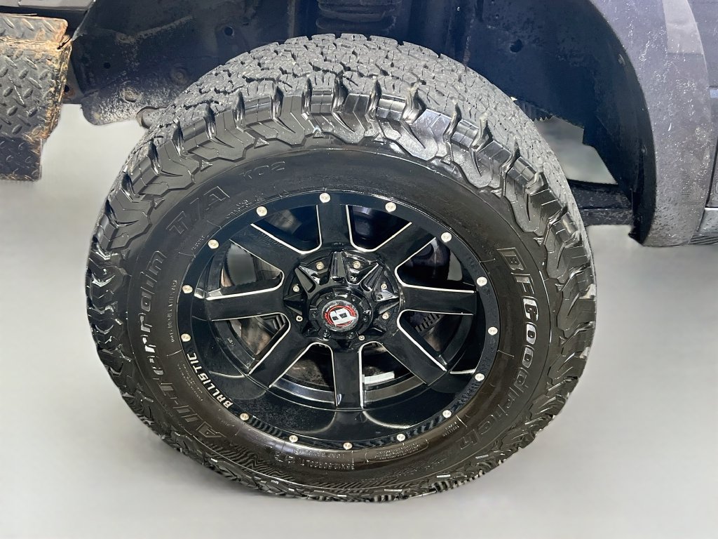 Used 2017 RAM 2500 Laramie AWD/4WD image 11