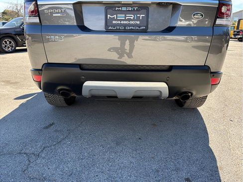 Used 2016 Land Rover Range Rover Sport HSE image 16