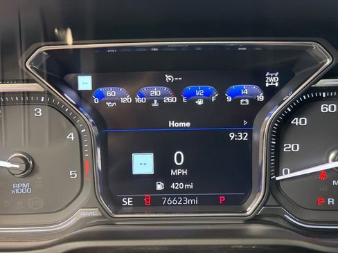 Used 2023 GMC Sierra 2500 AT4 w/ AT4 Preferred Package image 33