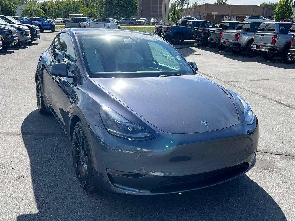 Used 2022 Tesla Model Y Performance AWD/4WD image 4