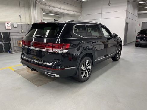New 2026 Volkswagen Atlas SEL image 4