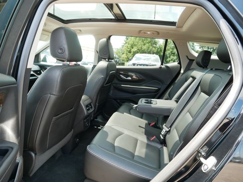 Used 2019 GMC Terrain Denali w/ Advanced Safety Package AWD/4WD image 35