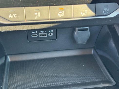 Used 2024 Nissan Altima 2.5 SV image 21