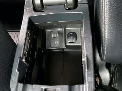 Used 2015 Subaru Crosstrek 2.0i Limited image 23