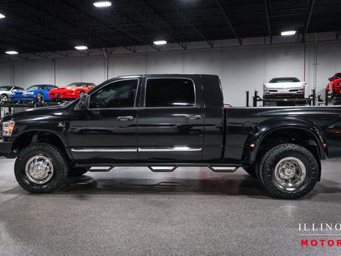 Used 2007 Dodge Ram 3500 Truck Laramie w/ Protection Group AWD/4WD image 2