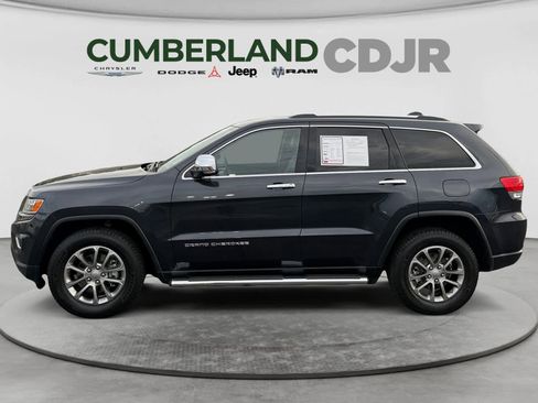 Used 2016 Jeep Grand Cherokee Limited w/ Luxury Group II AWD/4WD image 3