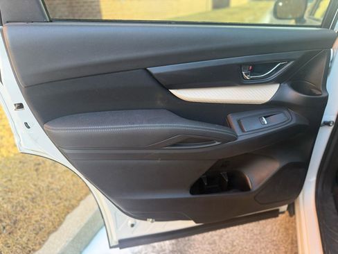 Used 2020 Subaru Ascent Premium w/ Convenience Package image 40