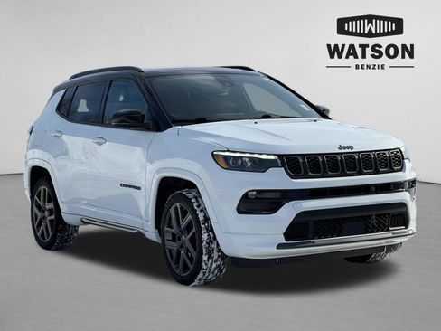 Used 2025 Jeep Compass Limited w/ High Altitude Package AWD/4WD image 1