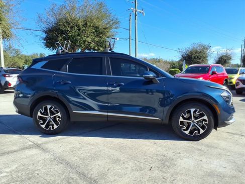 Used 2023 Kia Sportage EX w/ EX Premium Package image 8