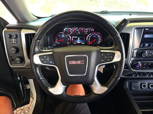 Used 2015 GMC Sierra 1500 SLT w/ SLT Crew Cab Value Package image 19