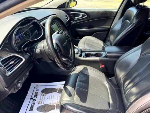Used 2015 Chrysler 200 C image 22