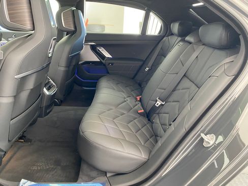 New 2026 BMW 740i xDrive w/ Executive Package image 14