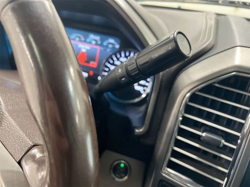 Used 2018 Ford F450 Limited image 15