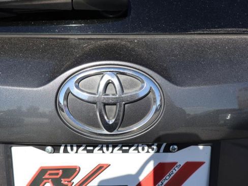 Used 2013 Toyota RAV4 XLE w/ Preferred Accessory Pkg FWD image 9