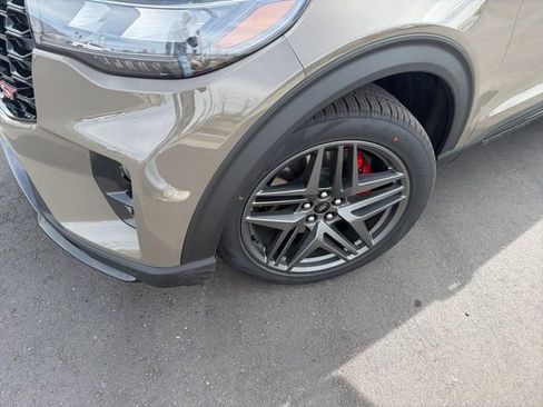 New 2026 Ford Explorer ST image 10