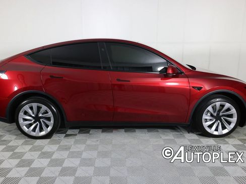 Used 2026 Tesla Model Y Long Range AWD/4WD image 4
