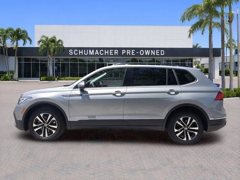 Used 2023 Volkswagen Tiguan S FWD image 4