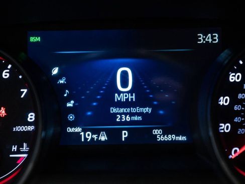 Used 2024 Toyota Camry XSE image 17