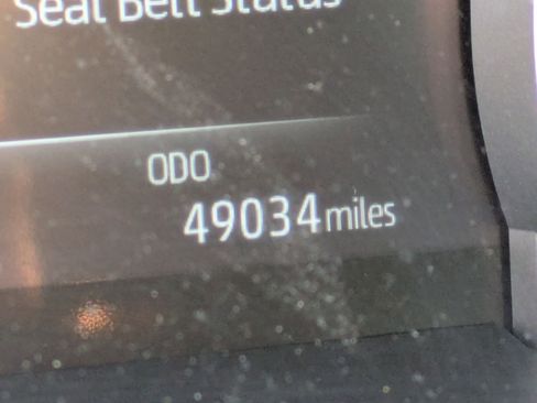 Used 2022 Toyota Highlander XLE image 17