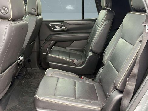 Used 2022 GMC Yukon SLT w/ SLT Premium Package RWD image 14