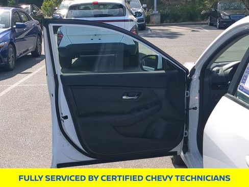 Used 2023 Nissan Sentra SV FWD image 23