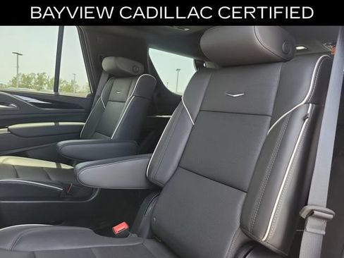 Certified 2024 Cadillac Escalade Sport AWD/4WD image 33
