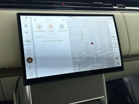 New 2025 Land Rover Range Rover SE image 14