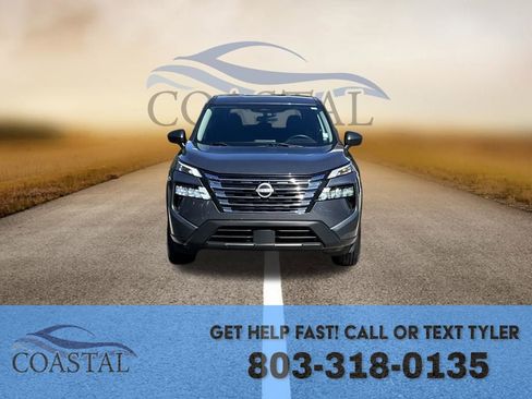 Used 2024 Nissan Rogue S image 2