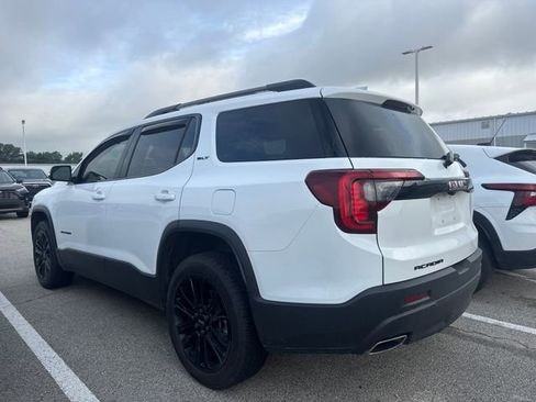 Used 2023 GMC Acadia SLT w/ Elevation Edition FWD image 6