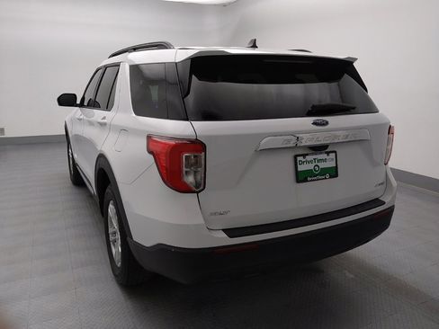 Used 2022 Ford Explorer XLT AWD/4WD image 6