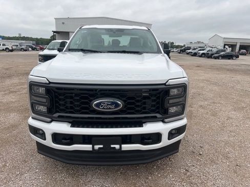 New 2026 Ford F250 XL AWD/4WD image 2