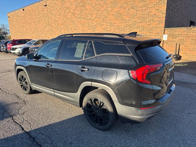 Used 2019 GMC Terrain SLE w/ Driver Convenience Package AWD/4WD image 4
