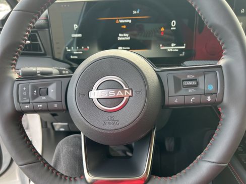 New 2026 Nissan Kicks SR w/ SR Premium Package AWD/4WD image 16
