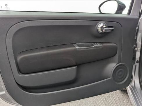 Used 2019 FIAT 500 Pop FWD image 13