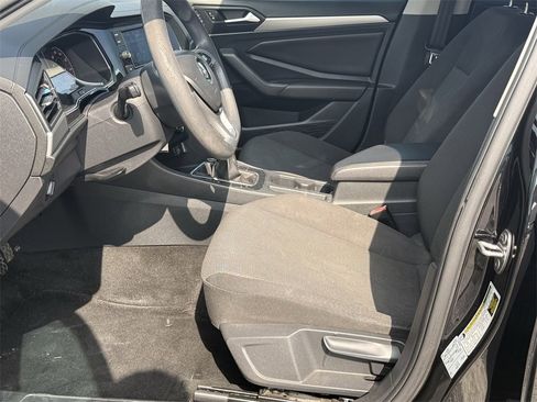 Used 2019 Volkswagen Jetta S image 12
