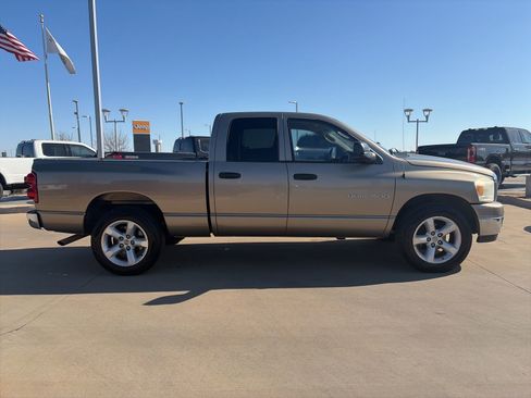 Used 2007 Dodge Ram 1500 Truck SLT image 6