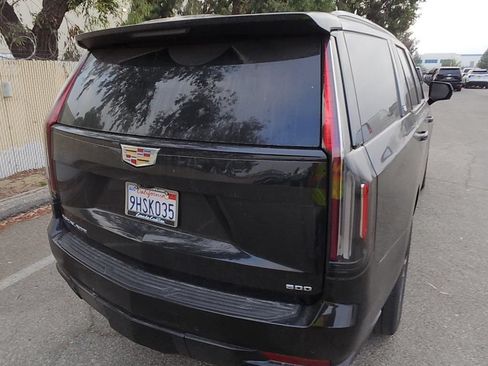 Used 2023 Cadillac Escalade Sport w/ Touring Package RWD image 9