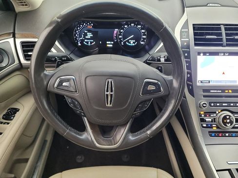Used 2019 Lincoln MKZ Reserve FWD image 22