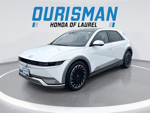 Used 2023 Hyundai Ioniq 5 Limited image 1