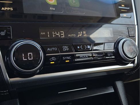 Used 2018 Subaru Outback 2.5i Limited image 16