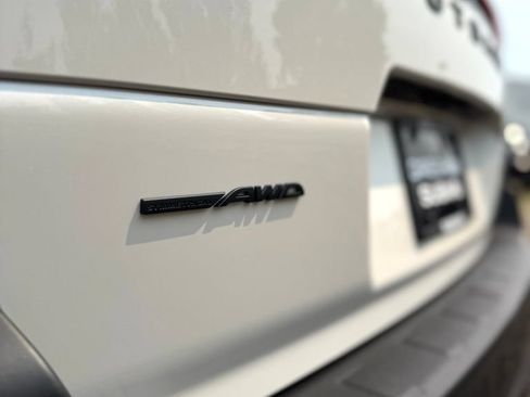 New 2026 Subaru Outback Touring AWD/4WD image 15