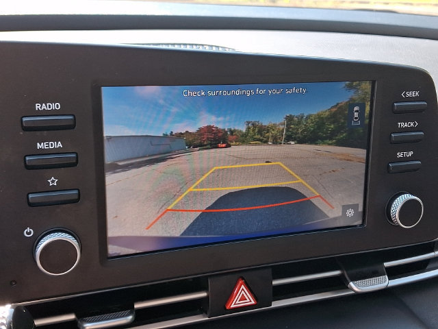 Used 2023 Hyundai Elantra SEL FWD image 19