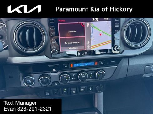 Used 2021 Toyota Tacoma TRD Off-Road image 24