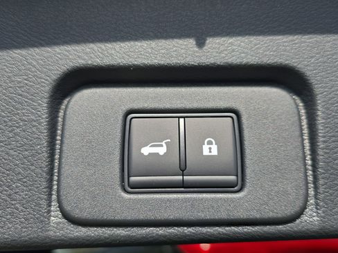 New 2026 Nissan Rogue SV FWD image 13