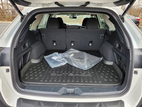 Certified 2025 Subaru Outback Premium w/ Popular Package #1 image 8