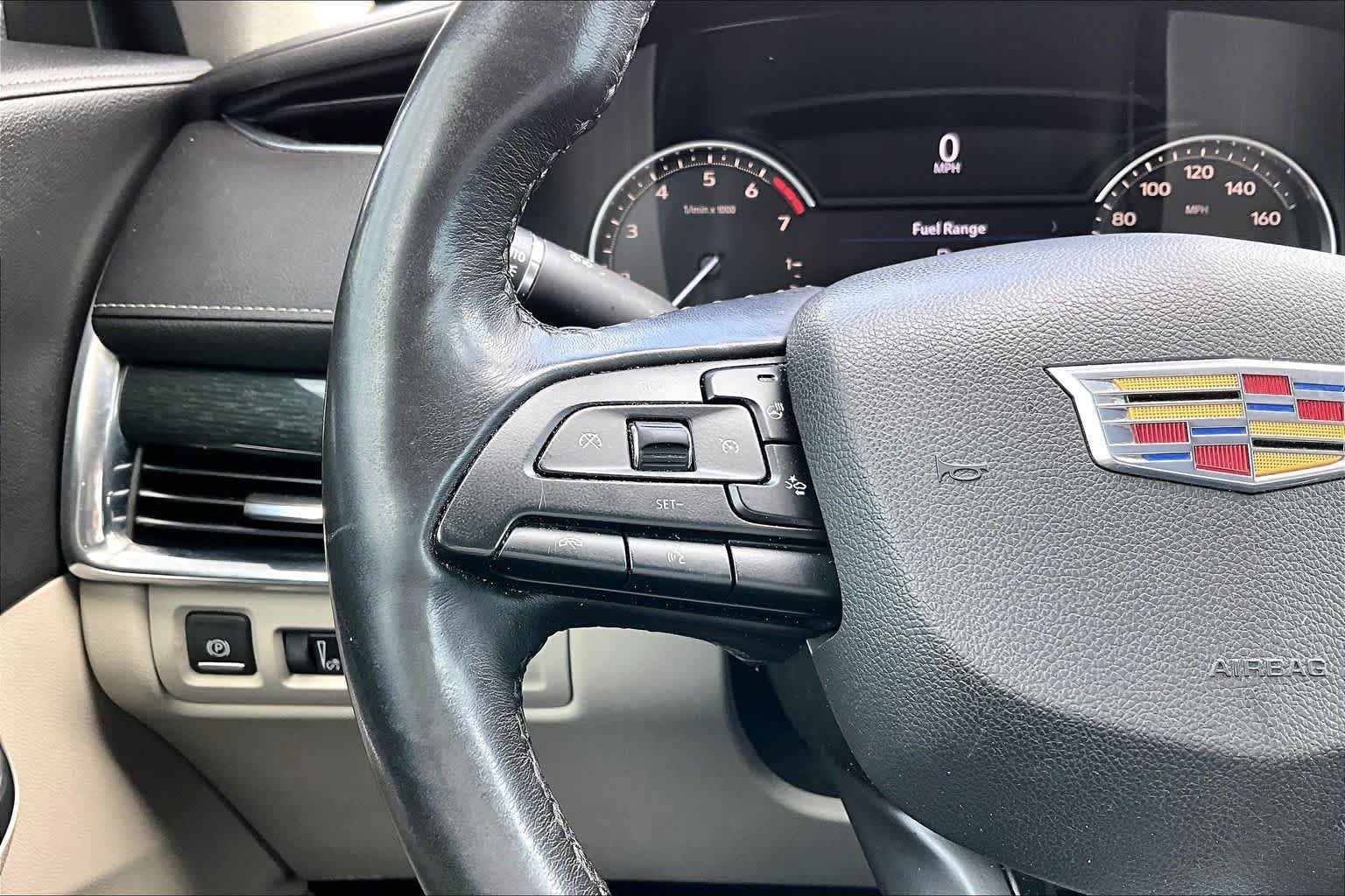 Used 2019 Cadillac XT4 Premium Luxury FWD image 23